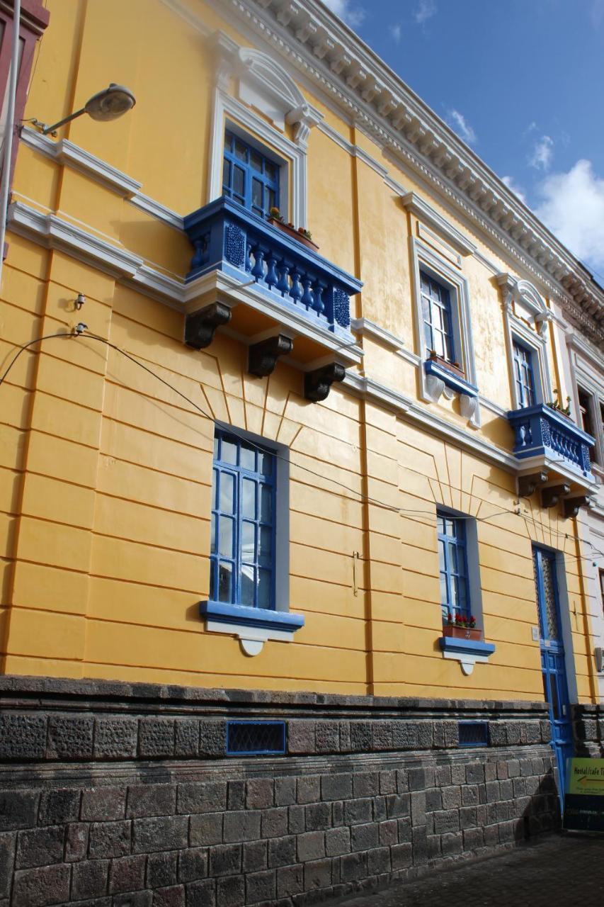 Hostal Cafe Tiana Латакунга Экстерьер фото